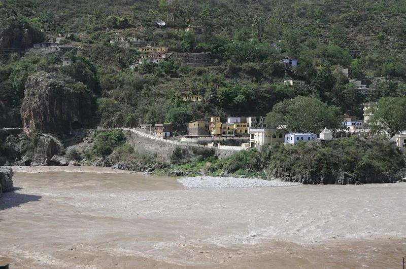 Family Yatra in Karnaprayag