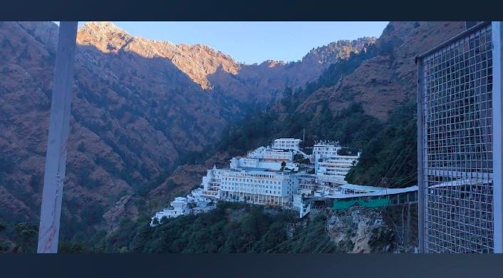 shri-mata-vaishno-devi-temple-temple-cover-img